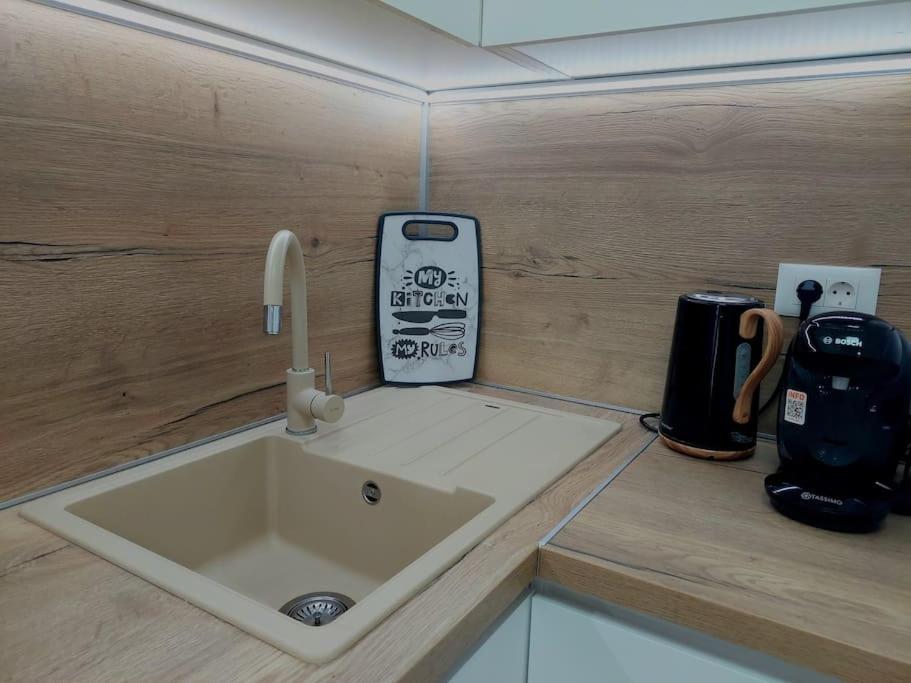 Valux Apartman Pula Luaran gambar