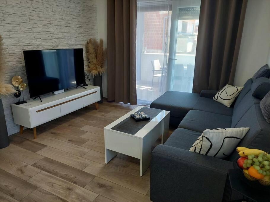 Valux Apartman Pula Luaran gambar